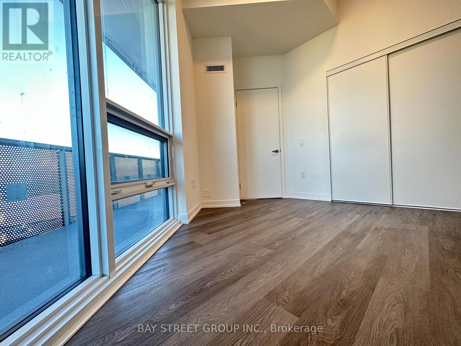 5208 - 55 Cooper Street, Toronto, Ontario  M5E 0G1 - Photo 19 - C12757326