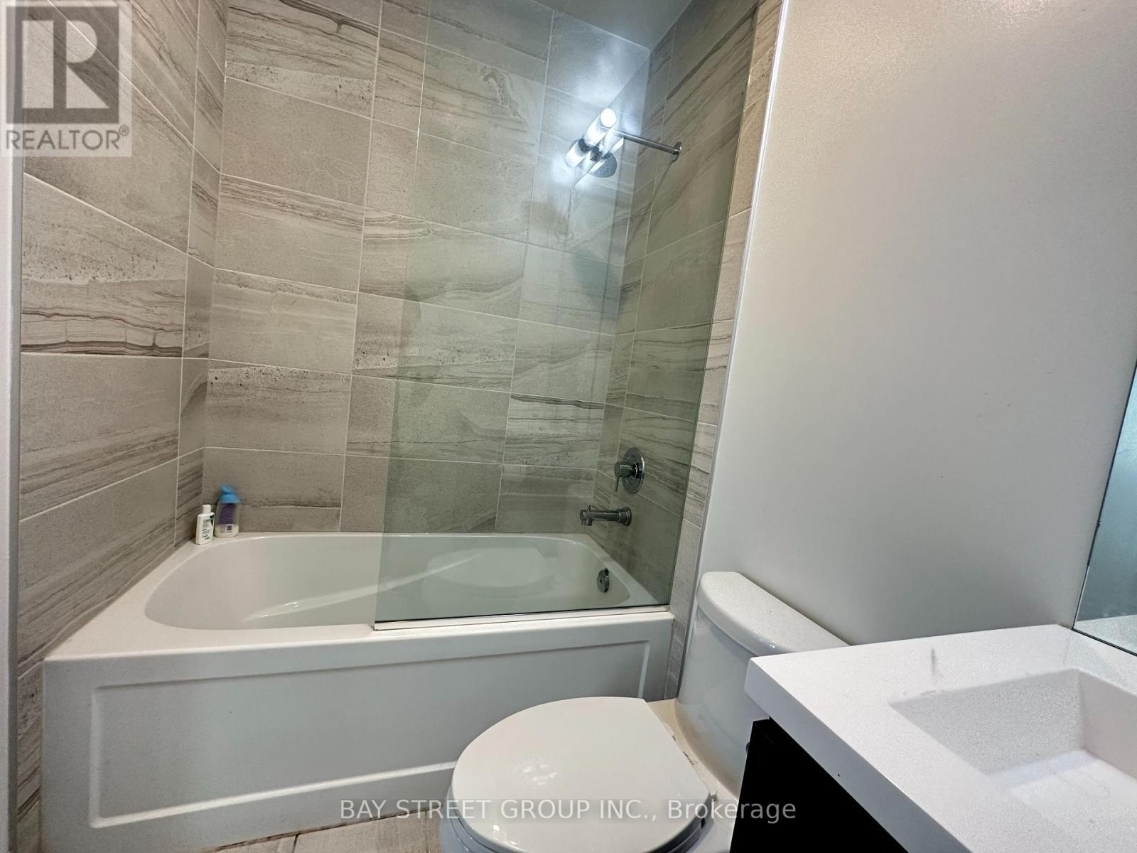 5208 - 55 Cooper Street, Toronto, Ontario  M5E 0G1 - Photo 17 - C12757326