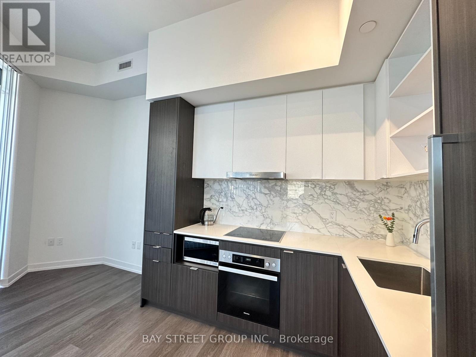 5208 - 55 Cooper Street, Toronto, Ontario  M5E 0G1 - Photo 10 - C12757326