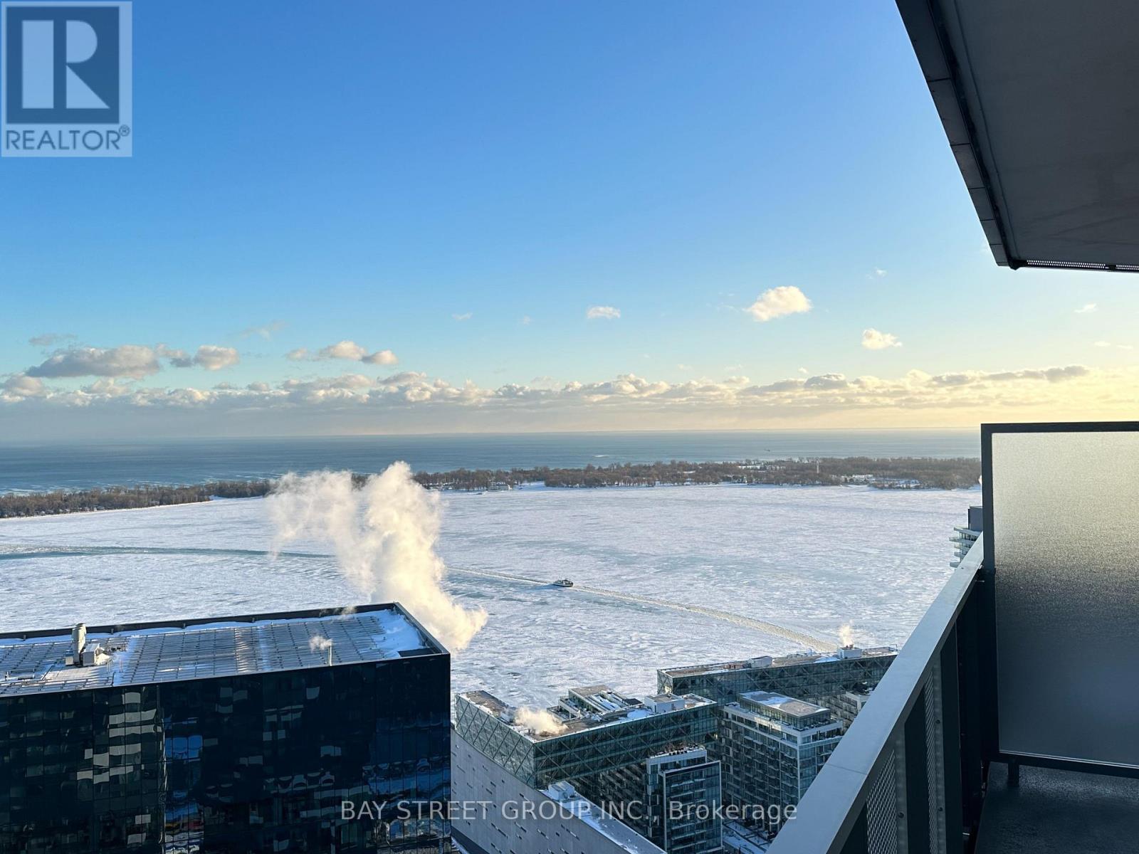 5208 - 55 Cooper Street, Toronto, Ontario  M5E 0G1 - Photo 2 - C12757326