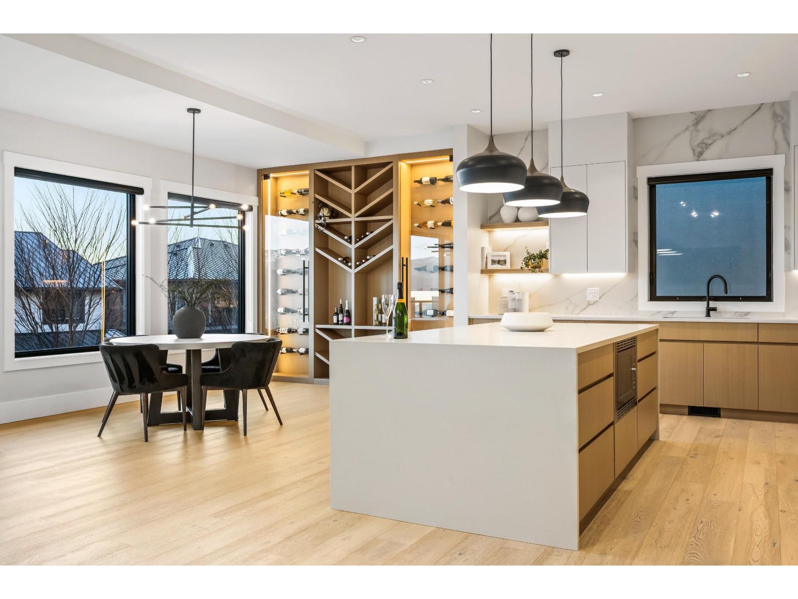 35468 Verado Court, Abbotsford, British Columbia  V3G 0G2 - Photo 10 - R3086387