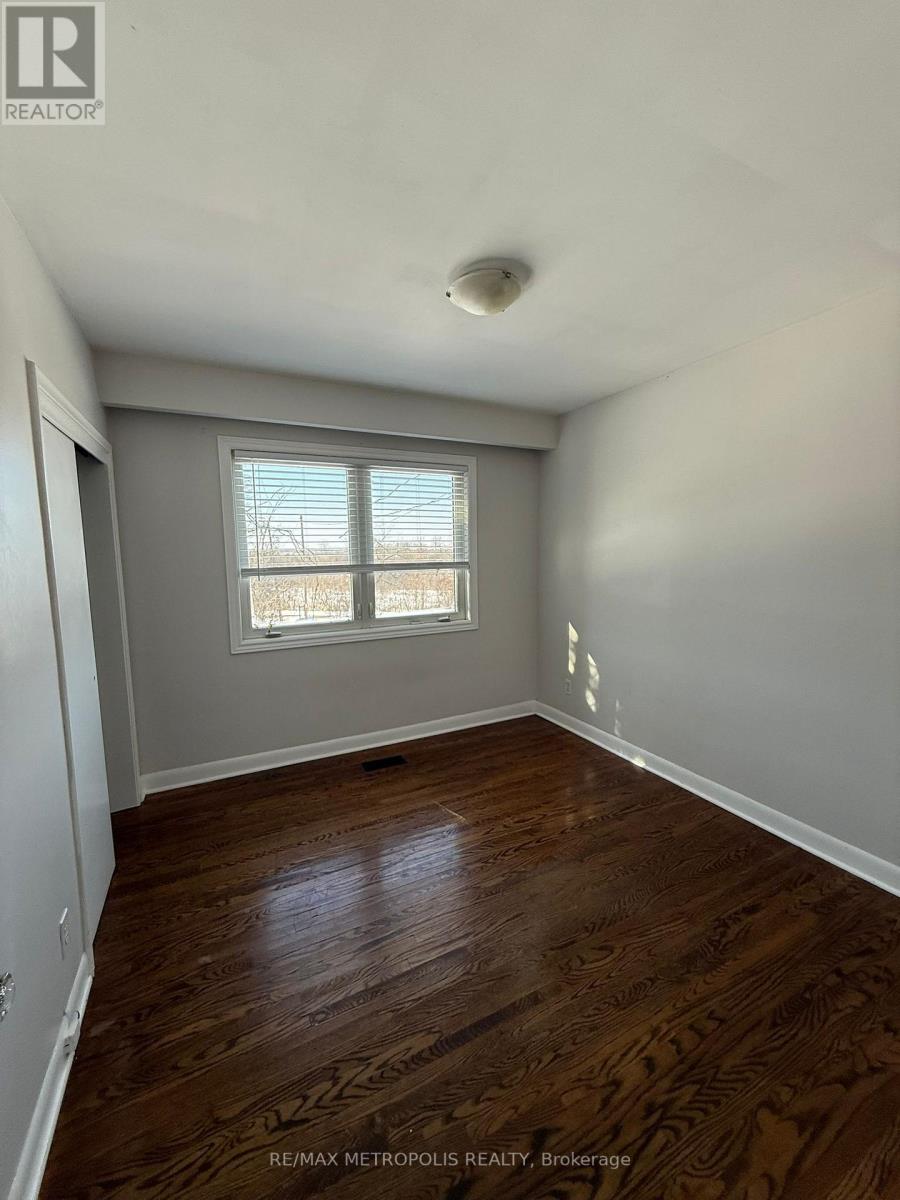 3975 Kinsale Road, Pickering, Ontario  L1Y 1E3 - Photo 8 - E12736064