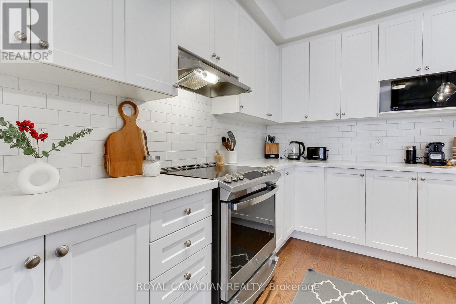 1404 Blackmore Street, Innisfil (Alcona), Ontario  L9S 0P2 - Photo 12 - N12757562