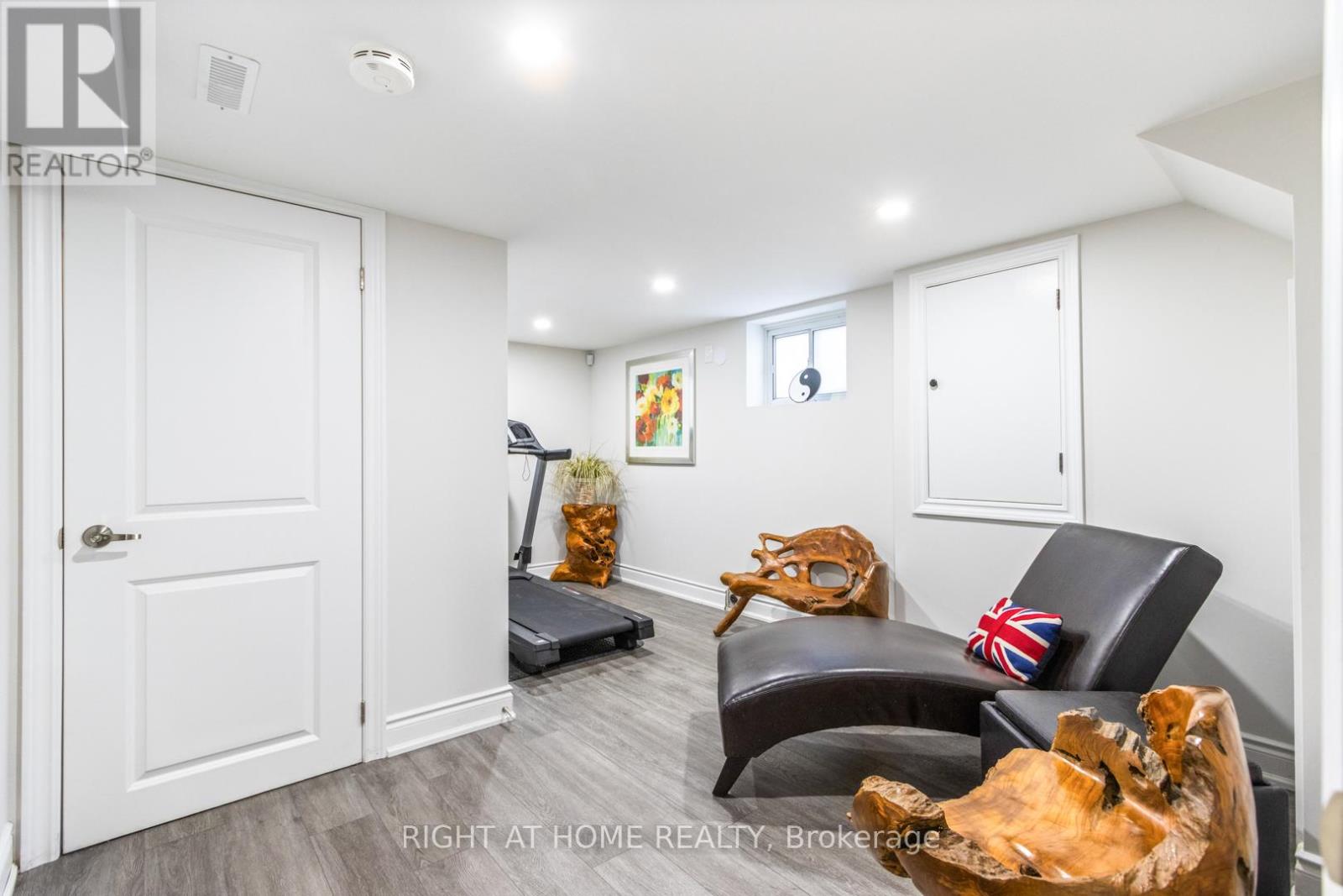 735 Srigley Street, Newmarket, Ontario  L3Y 1X6 - Photo 28 - N12756068