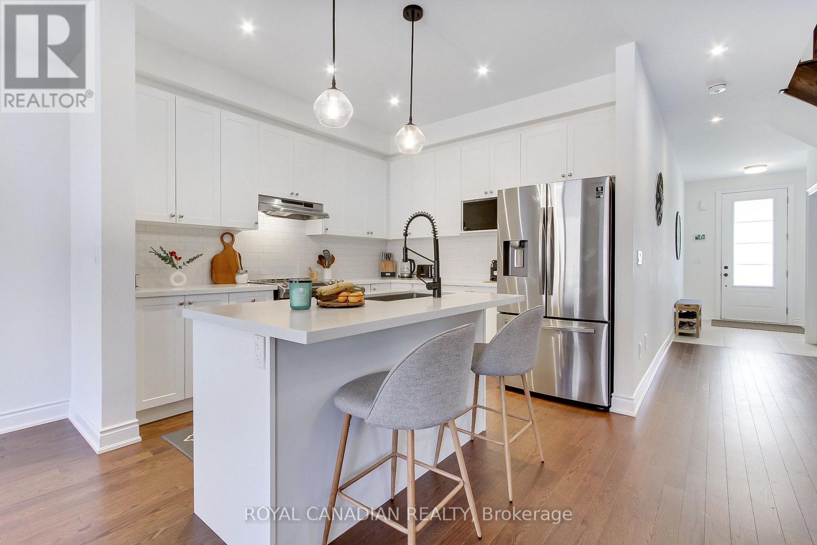 1404 Blackmore Street, Innisfil (Alcona), Ontario  L9S 0P2 - Photo 10 - N12757562