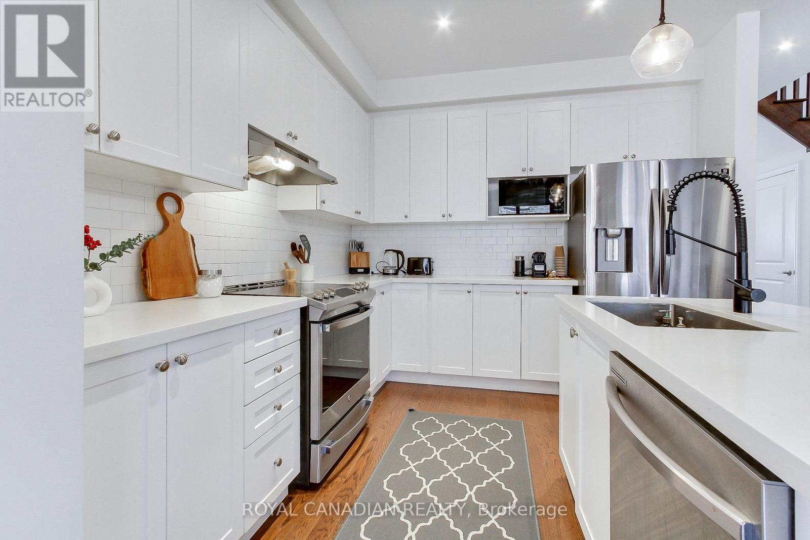 1404 Blackmore Street, Innisfil (Alcona), Ontario  L9S 0P2 - Photo 11 - N12757562