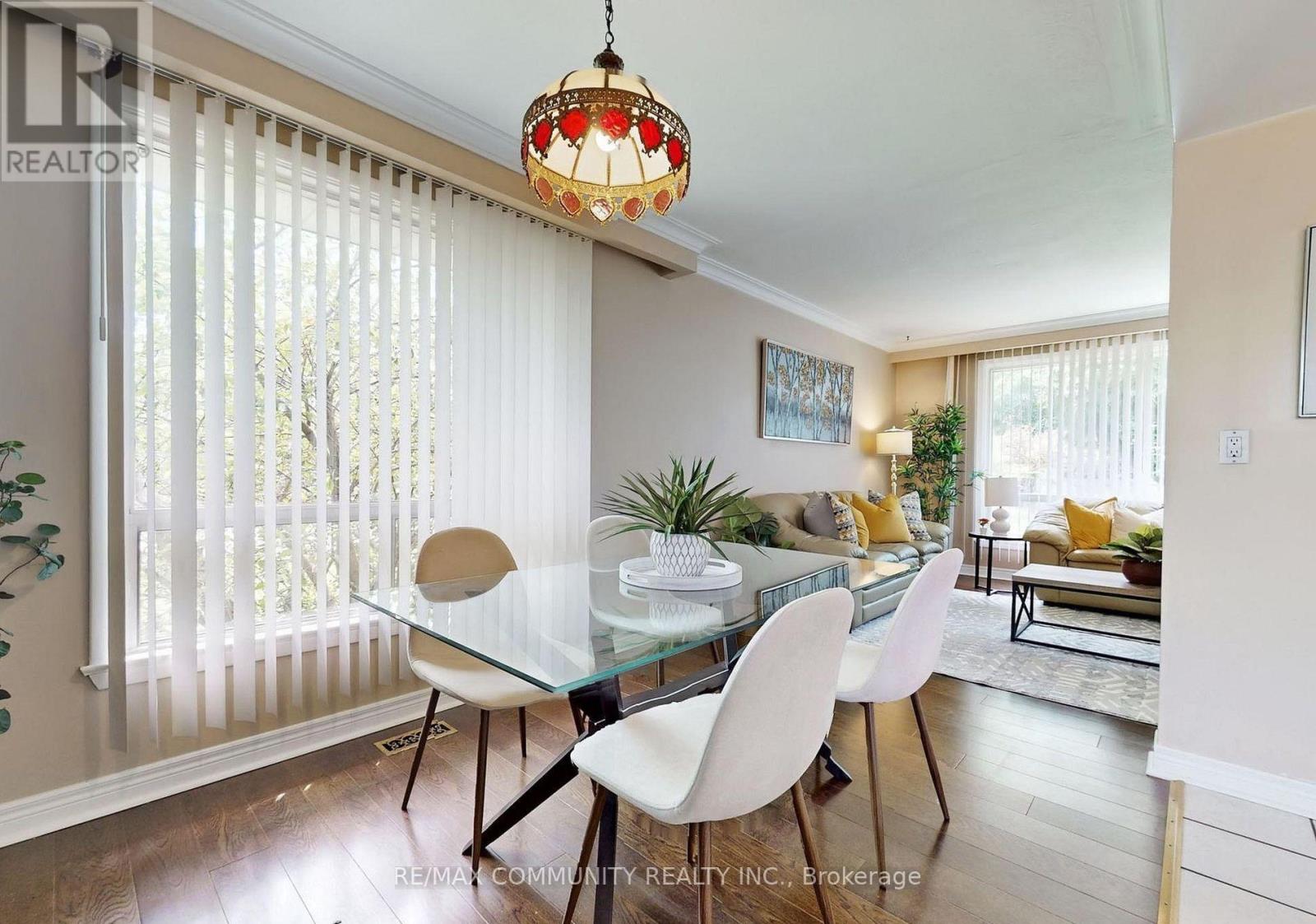 Main - 1 Applefield Drive, Toronto (Bendale), Ontario  M1P 3X8 - Photo 8 - E12612202