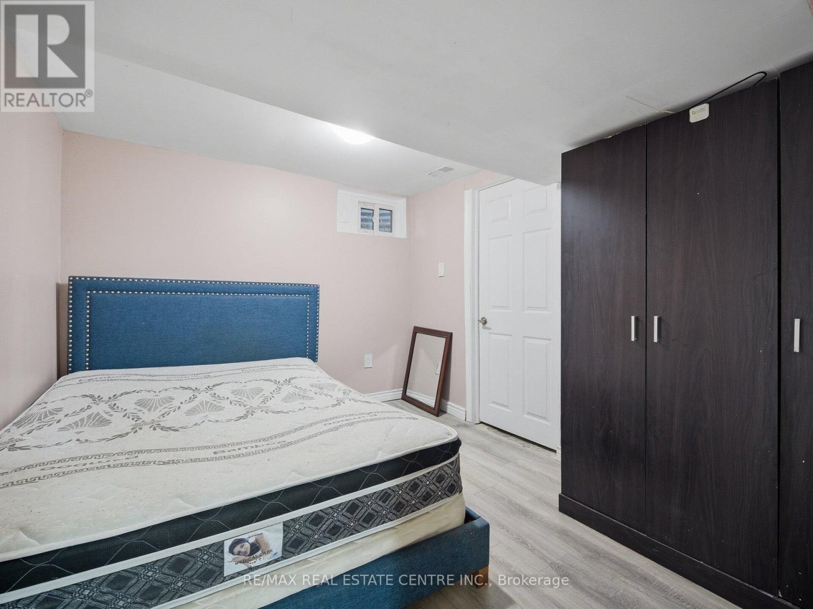 59 Roberts Crescent, Brampton, Ontario  L6W 1G9 - Photo 35 - W12753486