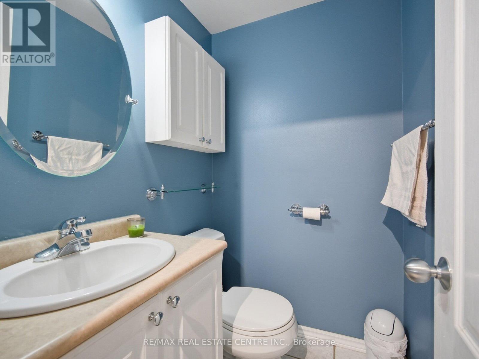 59 Roberts Crescent, Brampton, Ontario  L6W 1G9 - Photo 21 - W12753486