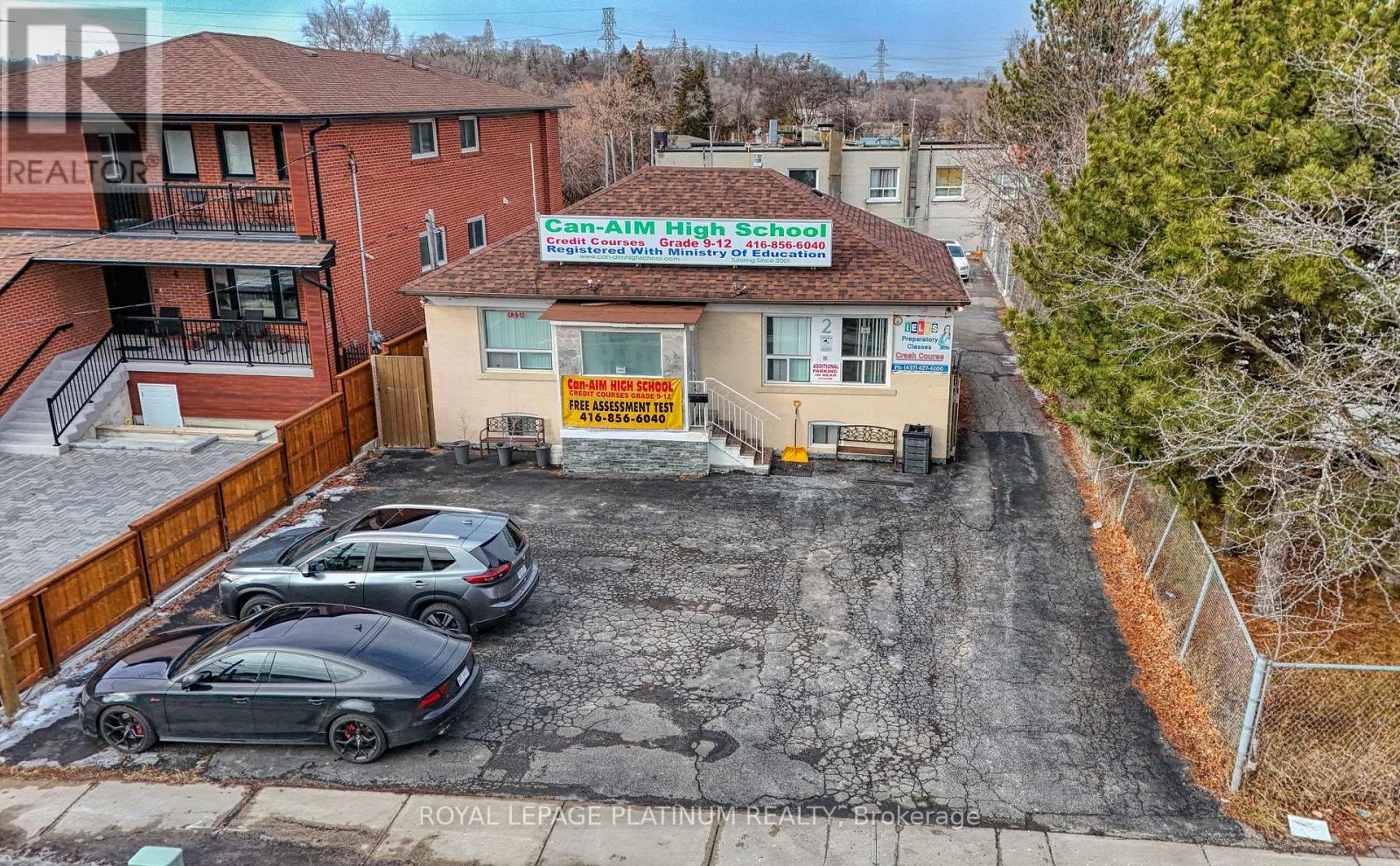 2 Elmhurst Drive, Toronto, Ontario  M9W 2J3 - Photo 2 - W12755918