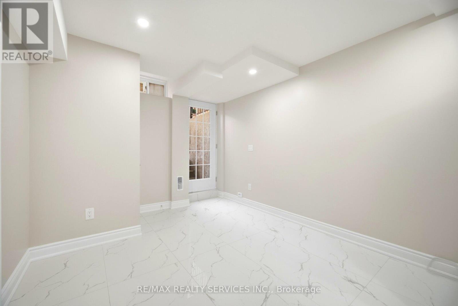 26 Deer Ridge Trail, Caledon, Ontario  L7C 3Z6 - Photo 36 - W12756834