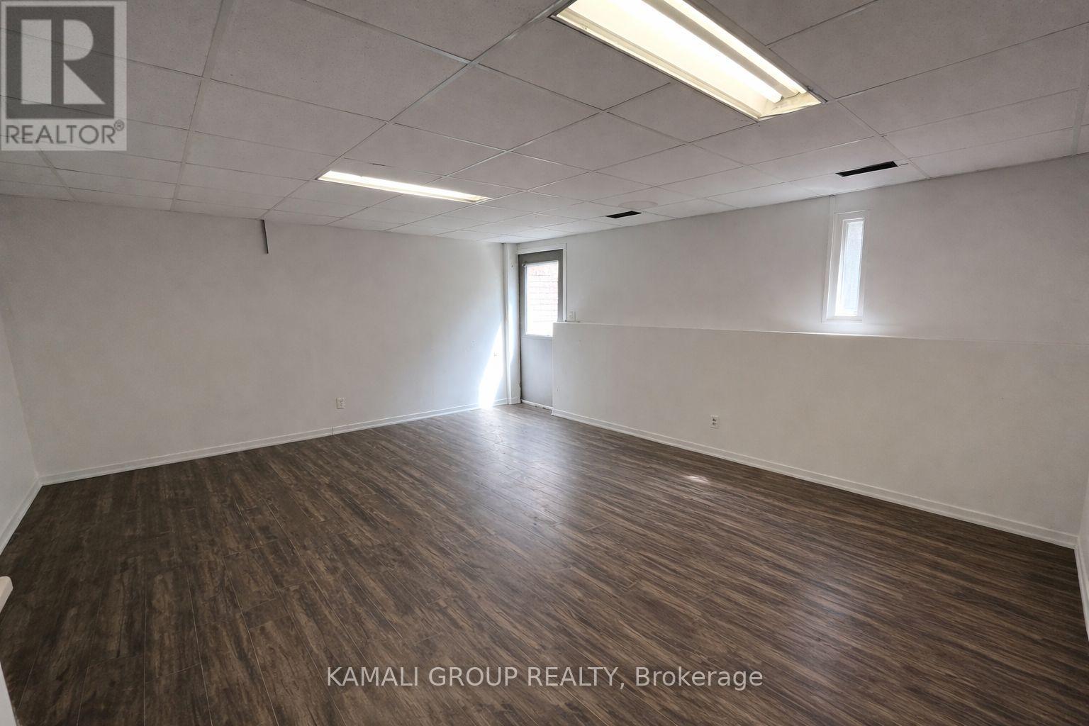 Bsmt - 38 Mayfair Drive, Welland, Ontario  L3C 7A2 - Photo 6 - X12691150