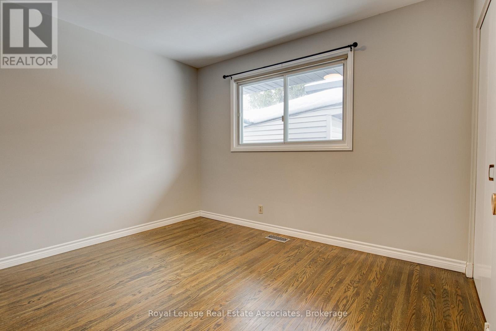 1 - 45 Bond Street, Kitchener, Ontario  N2H 4S4 - Photo 30 - X12637468