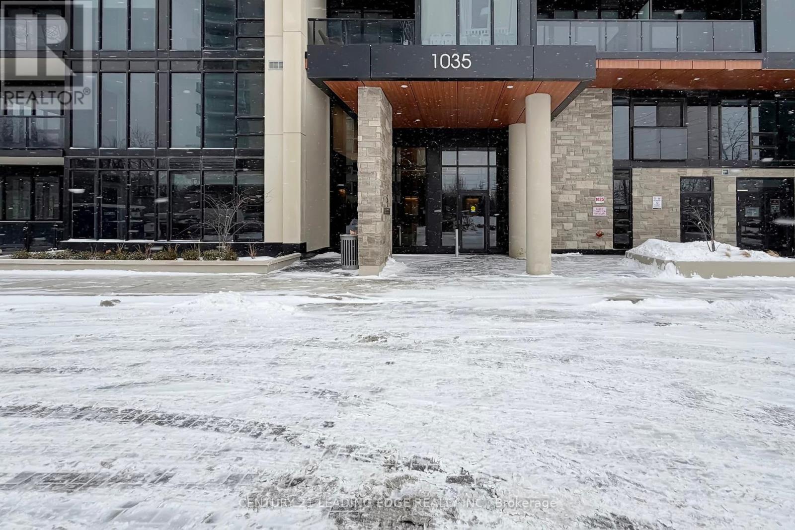 805 - 1035 Southdown Road, Mississauga, Ontario  L5J 0A2 - Photo 4 - W12755778