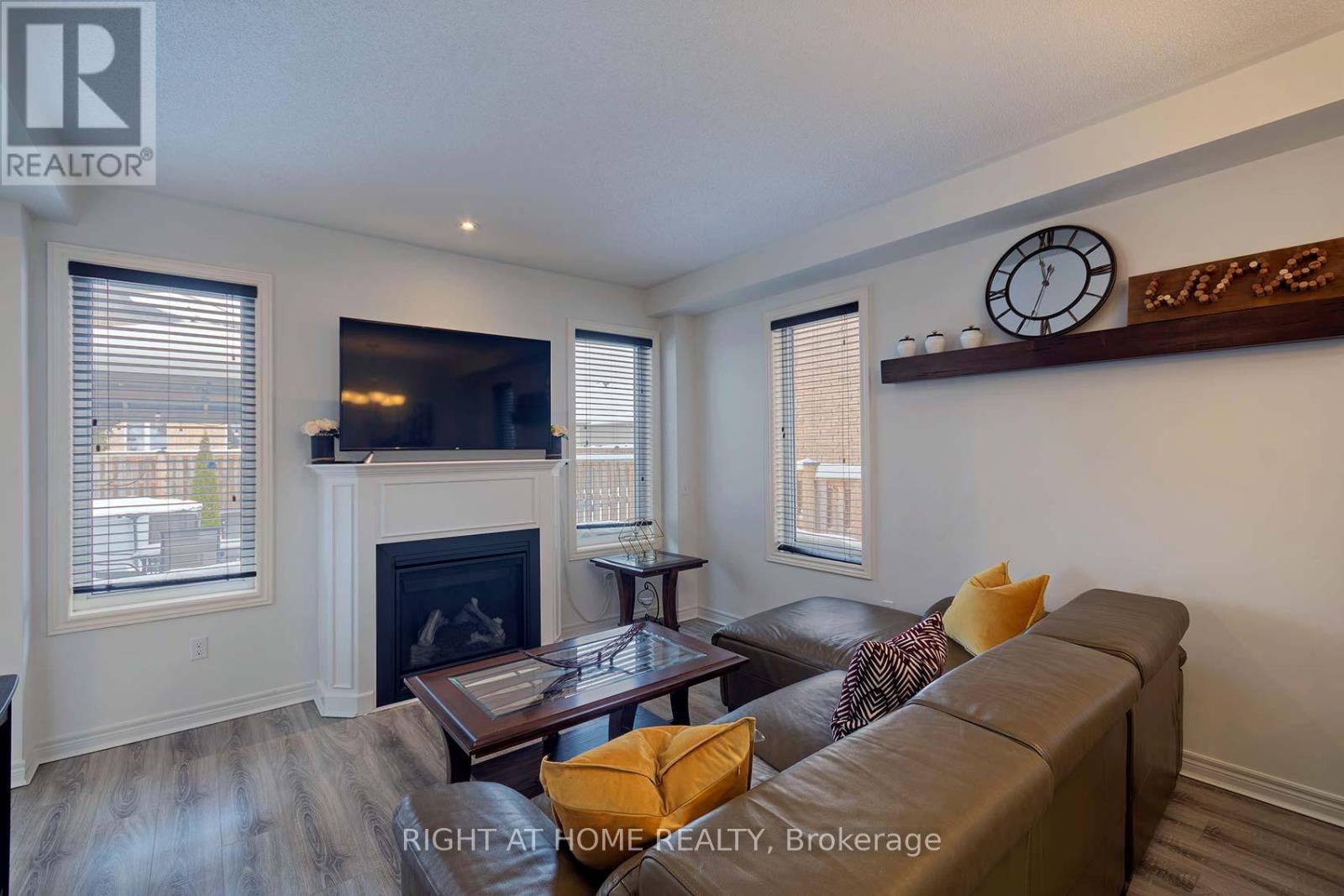 4437 Saw Mill Drive, Niagara Falls (Lyons Creek), Ontario  L2G 0A4 - Photo 12 - X12757378