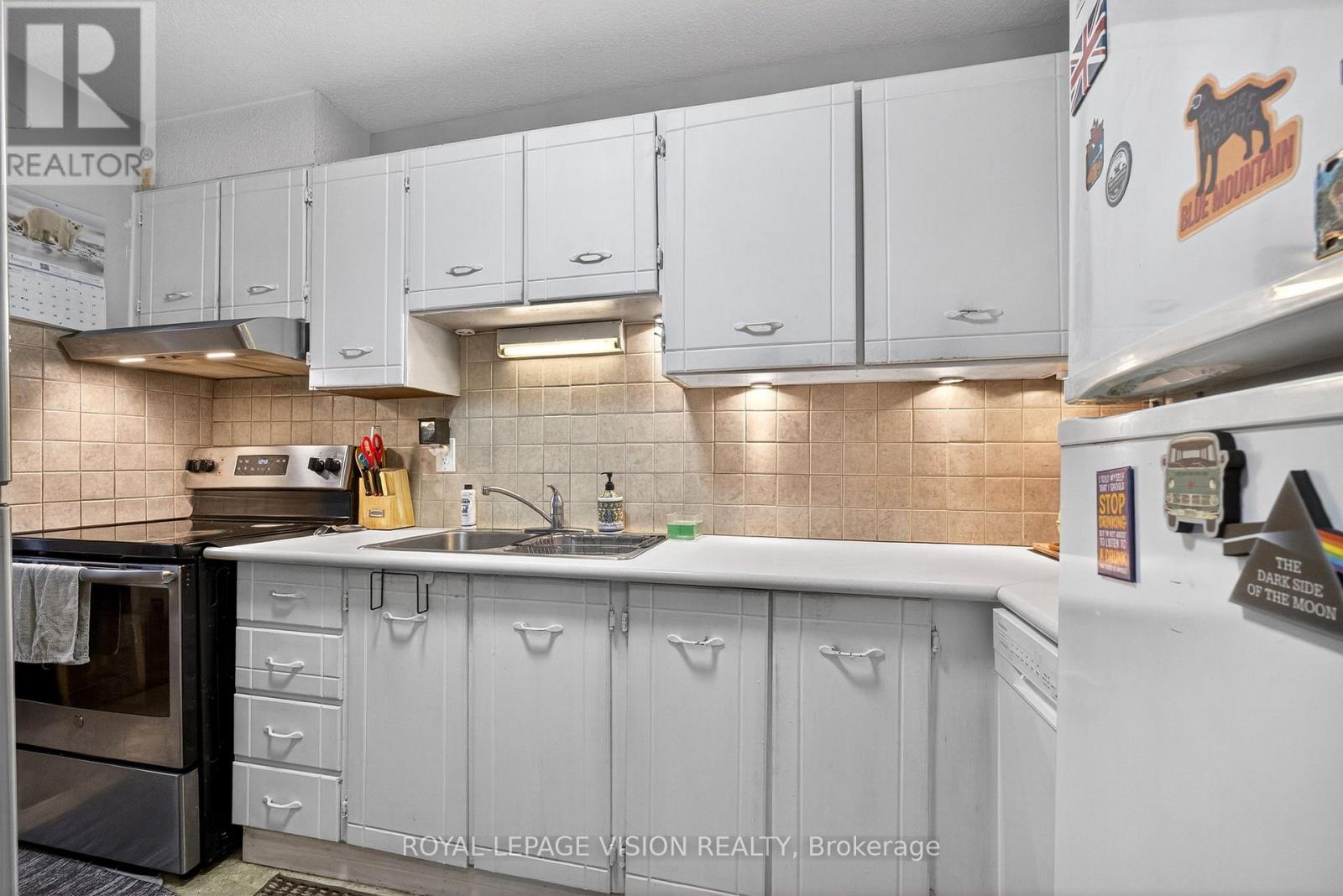 1002 - 81 Millside Drive, Milton, Ontario  L9T 3X4 - Photo 13 - W12756958