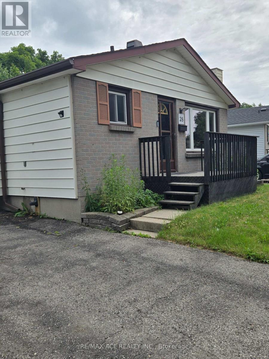 28 Bridlington Road, London South (South Y), Ontario  N6E 1X4 - Photo 3 - X12757292