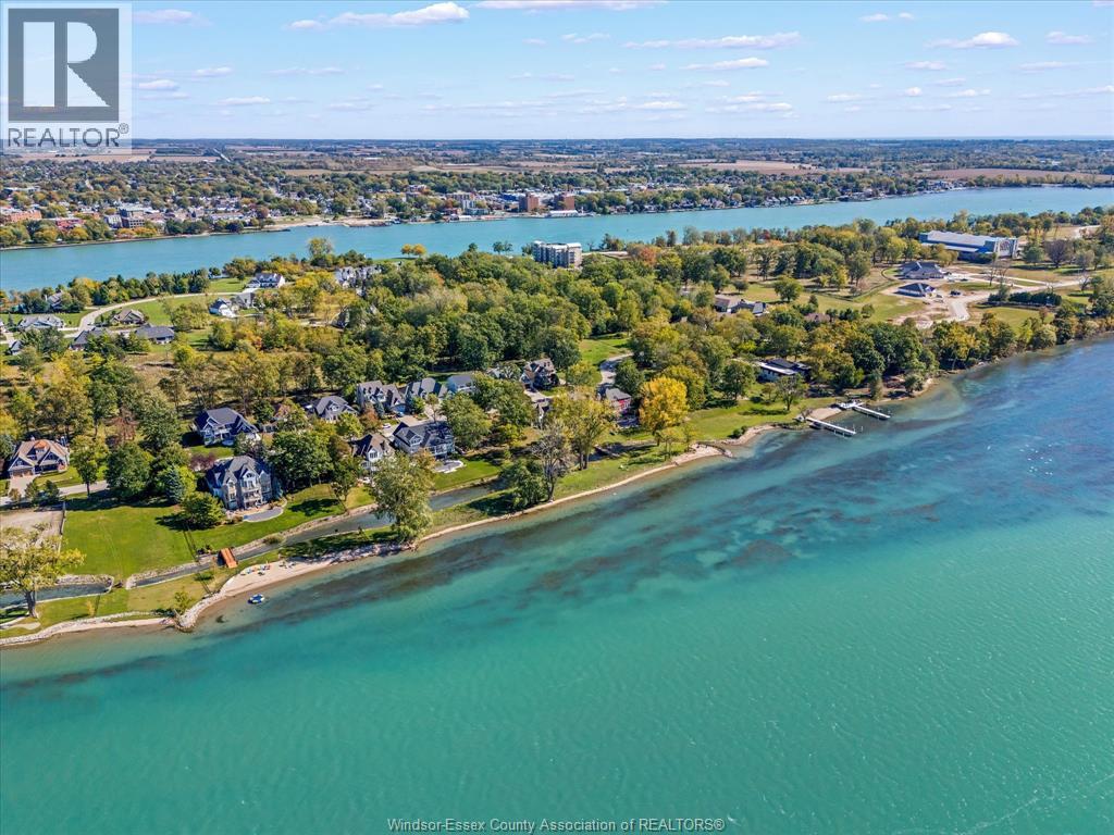 290 Crystal Bay Drive, Amherstburg, Ontario  N9V 4A6 - Photo 3 - 26002572