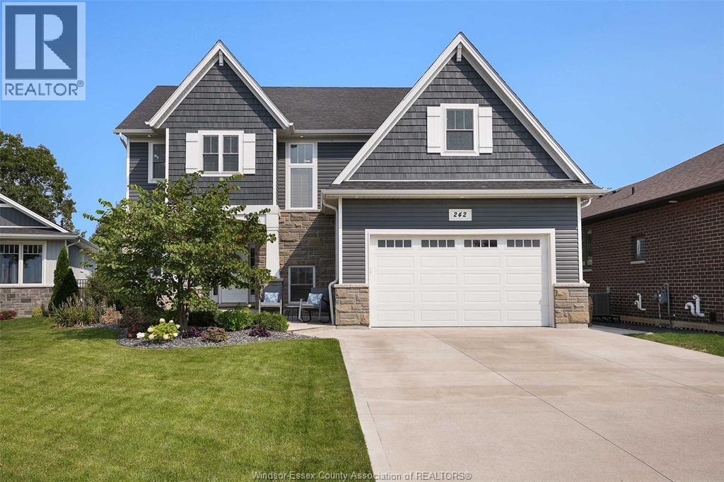 MLS# 26002542: 242 MEADOWVIEW AVENUE, Amherstburg, Canada