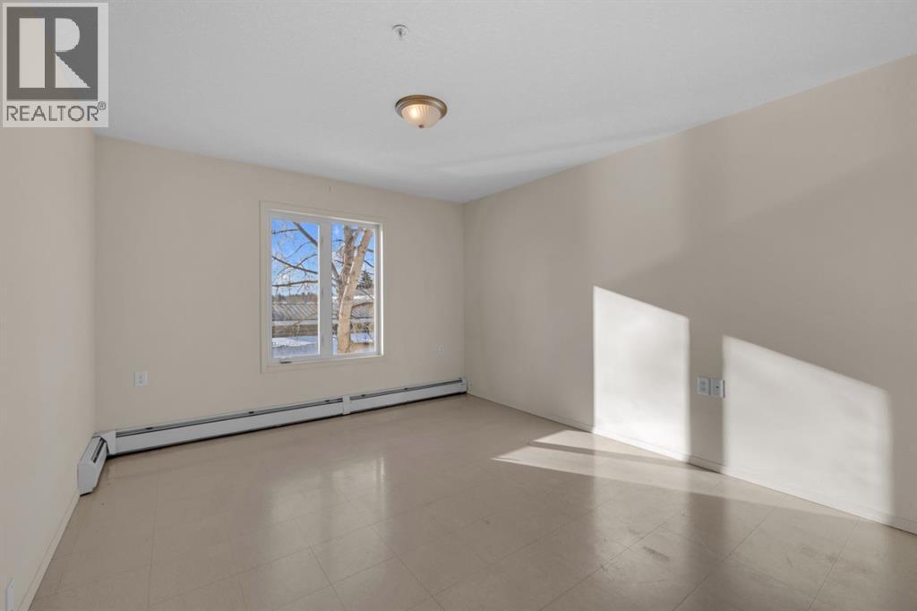 219, 80a Kelloway Crescent, Red Deer, Alberta  T4P 4G7 - Photo 10 - A2275111