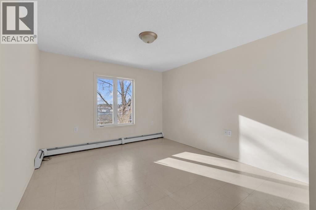 319, 80a Kelloway Crescent, Red Deer, Alberta  T4P 4G7 - Photo 8 - A2275112