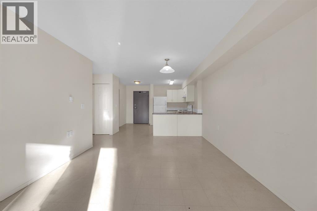 319, 80a Kelloway Crescent, Red Deer, Alberta  T4P 4G7 - Photo 6 - A2275112