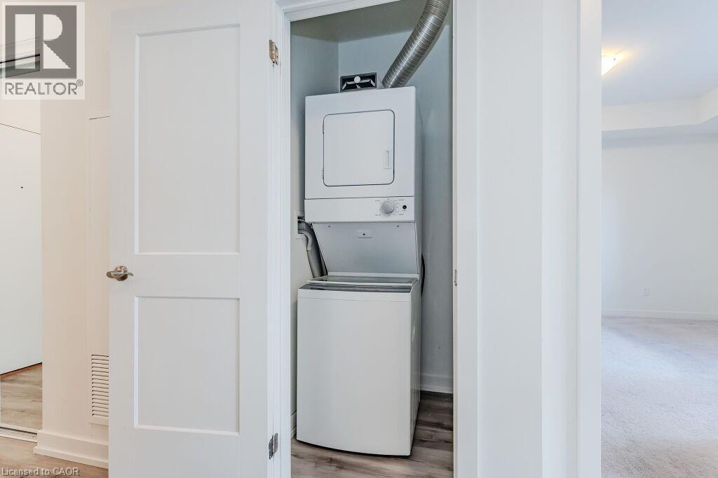 251 Northfield Drive E Unit# 105, Waterloo, Ontario  N2K 3H4 - Photo 10 - 40802700