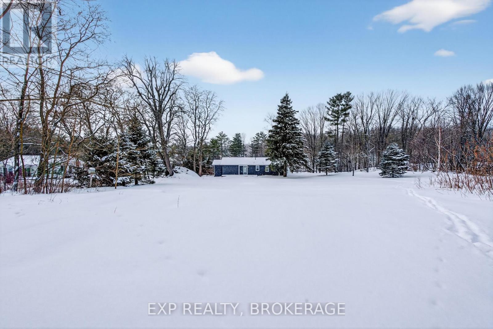 6402 Perth Road, Frontenac, Ontario  K0H 2L0 - Photo 31 - X12665150
