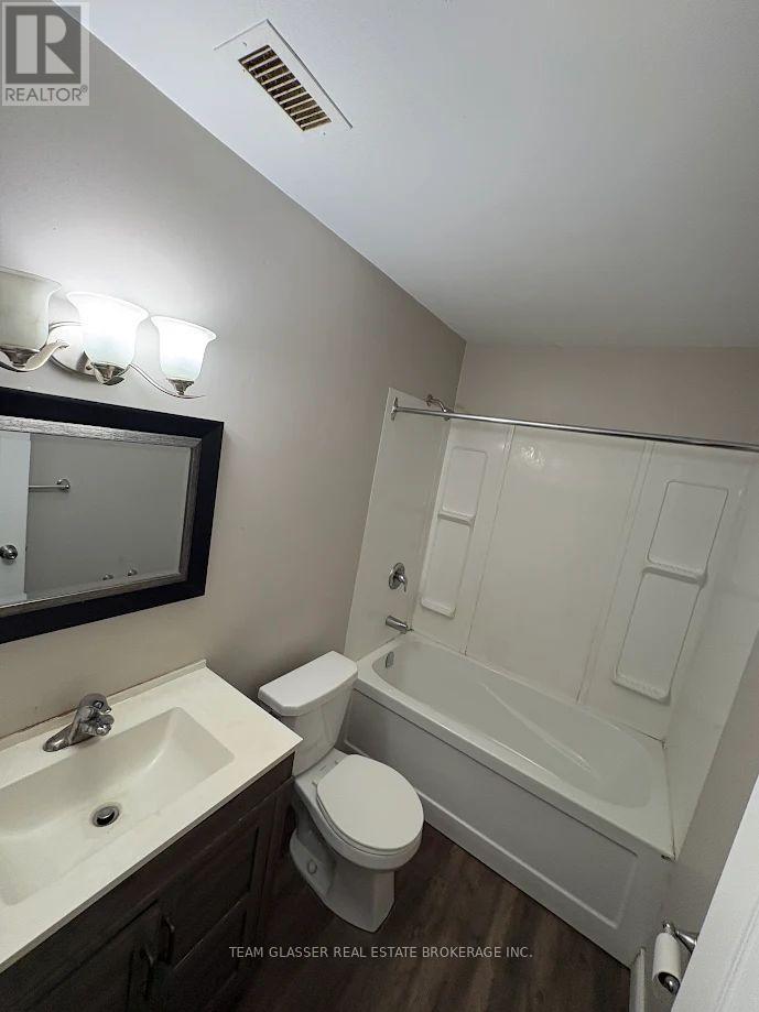 301 - 52 Hiawatha Street, St. Thomas, Ontario  N5P 2T4 - Photo 21 - X12613788