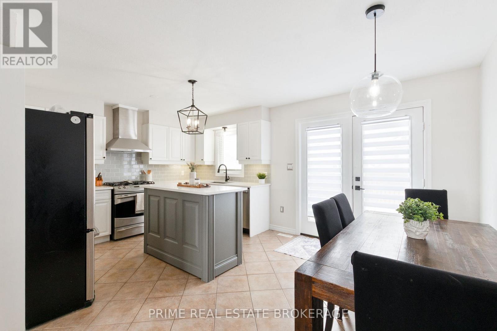 18 Watson Crescent, Central Elgin, Ontario  N5P 4P9 - Photo 15 - X12757416