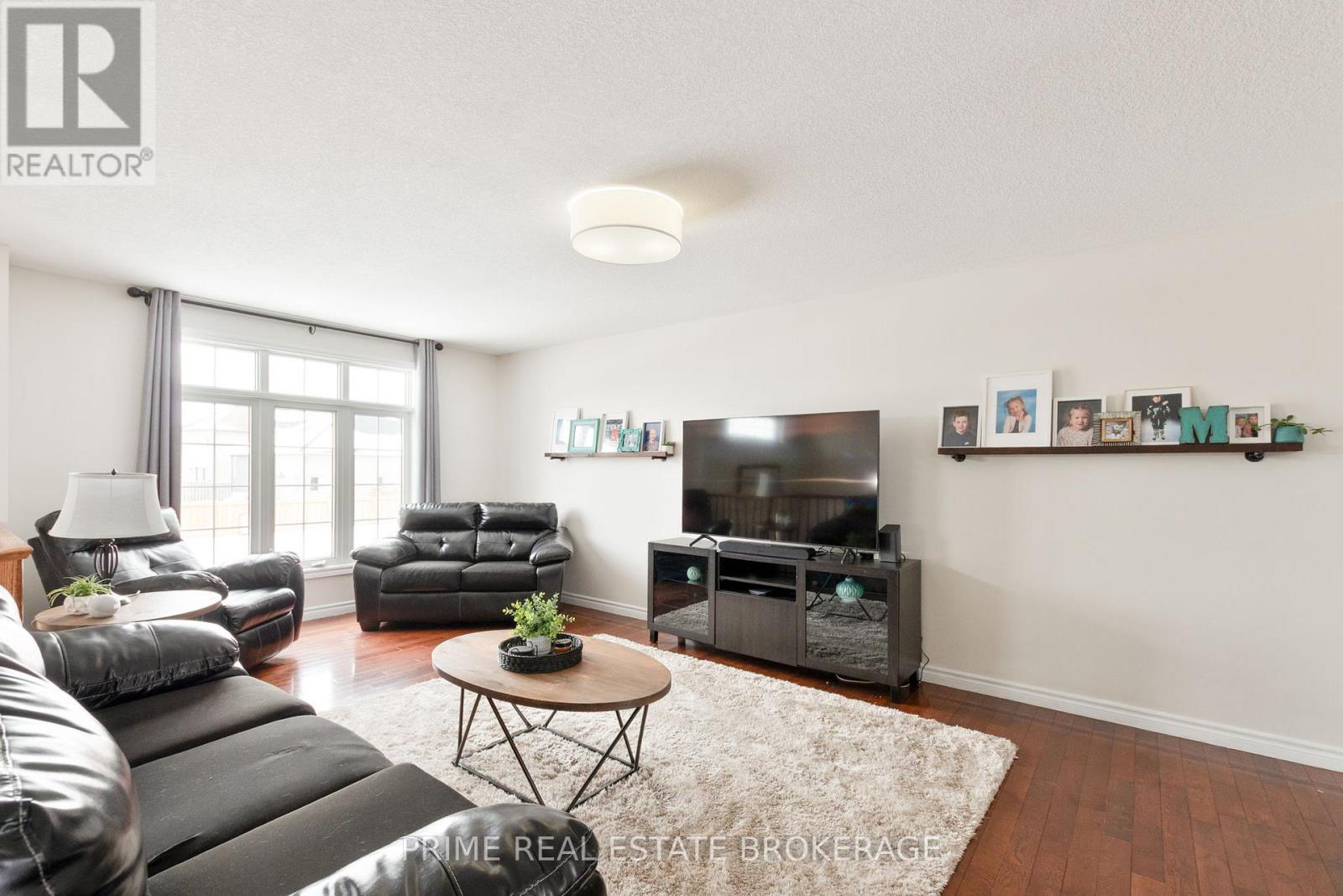 18 Watson Crescent, Central Elgin, Ontario  N5P 4P9 - Photo 8 - X12757416