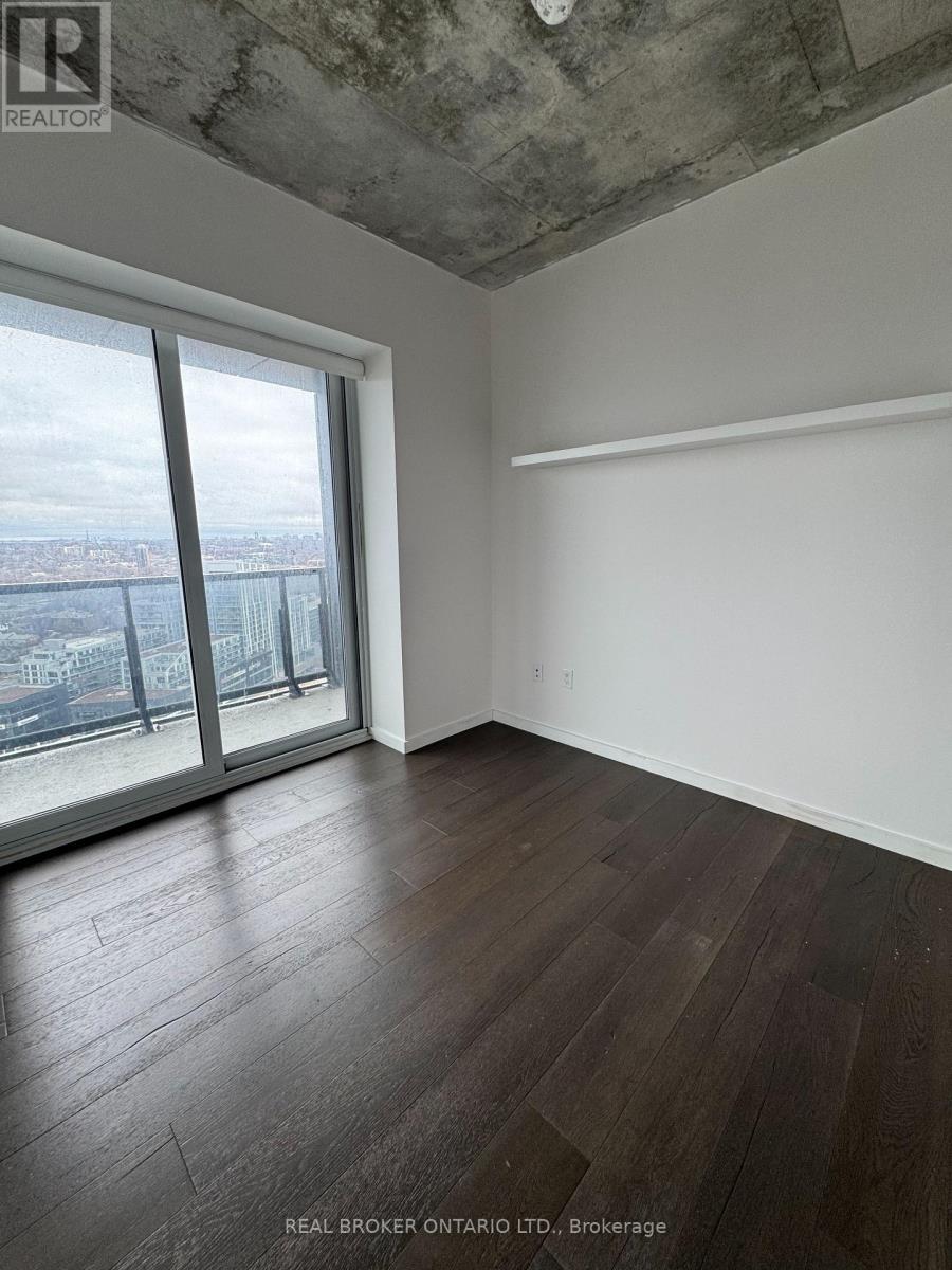 2604 - 170 Bayview Avenue, Toronto (Waterfront Communities), Ontario  M5A 0M4 - Photo 3 - C12757836