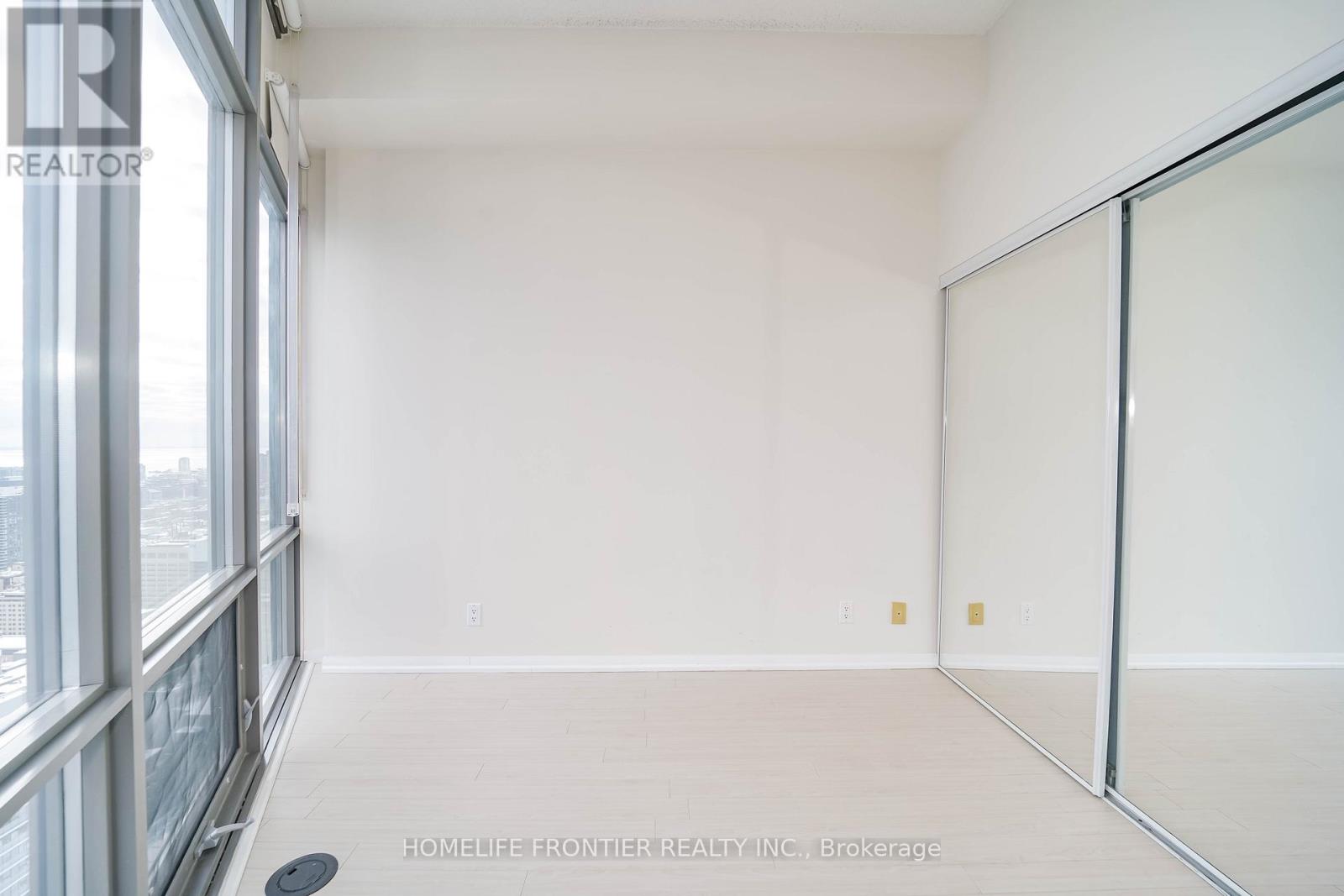 4909 - 832 Bay Street, Toronto, Ontario  M5S 1Z6 - Photo 10 - C12757898