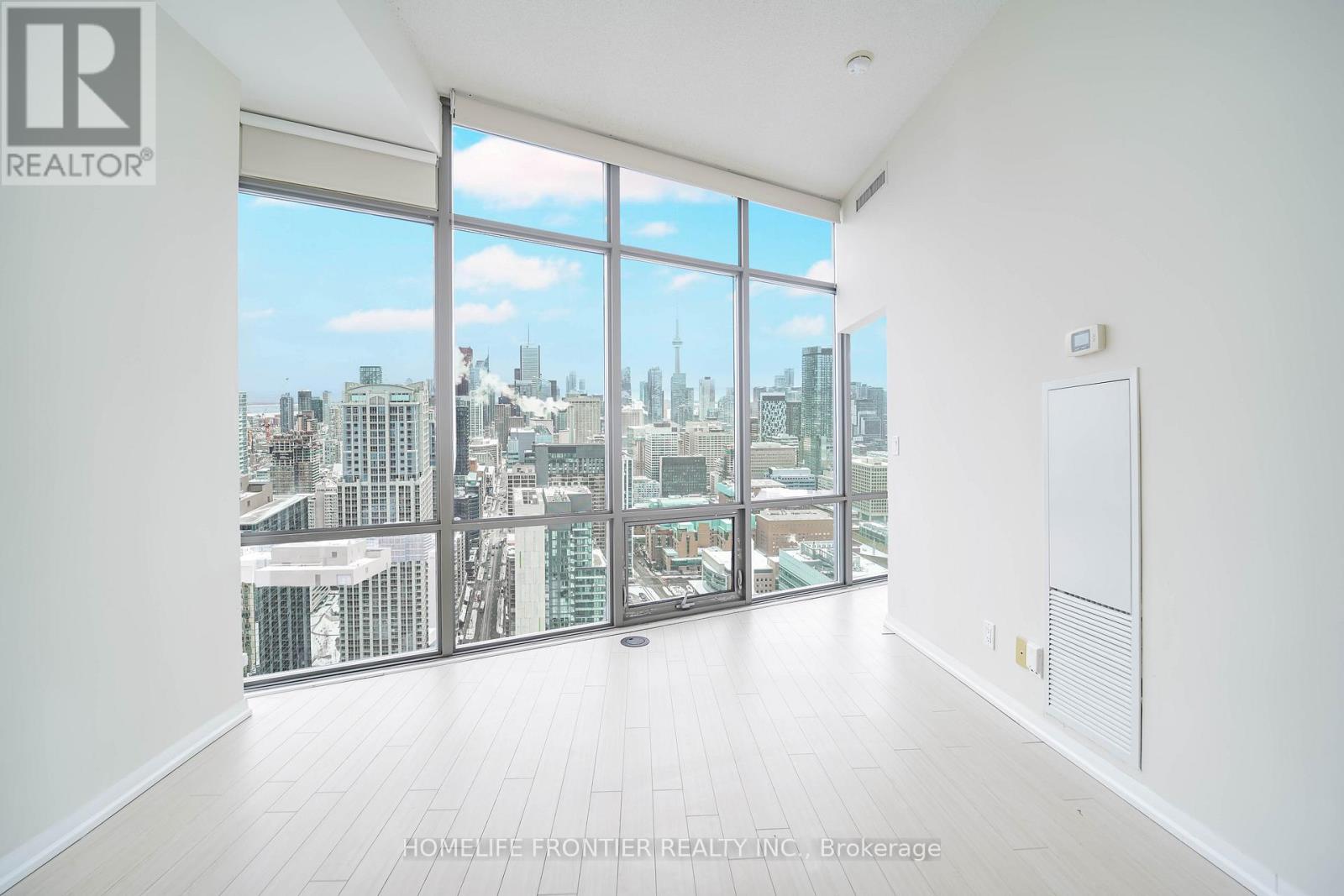 4909 - 832 Bay Street, Toronto, Ontario  M5S 1Z6 - Photo 8 - C12757898