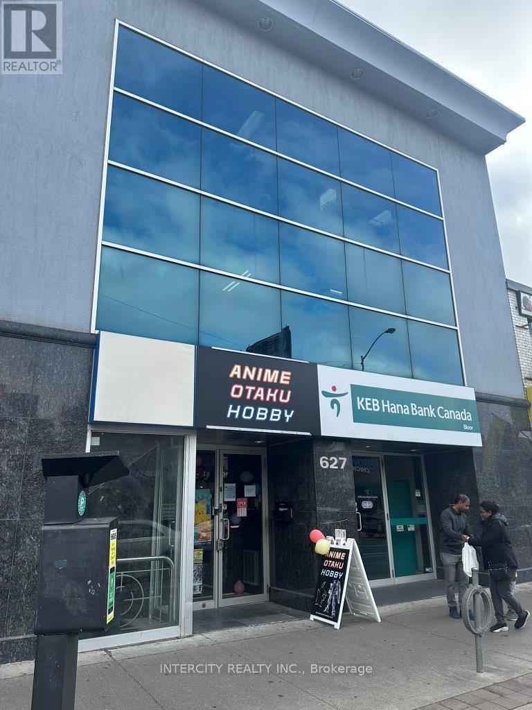 2/F - 627 BLOOR STREET W, toronto (palmerston-little italy), Ontario