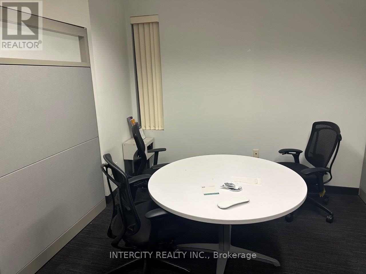 2/f - 627 Bloor Street W, Toronto (Palmerston-Little Italy), Ontario  M6G 1K8 - Photo 16 - C12757940