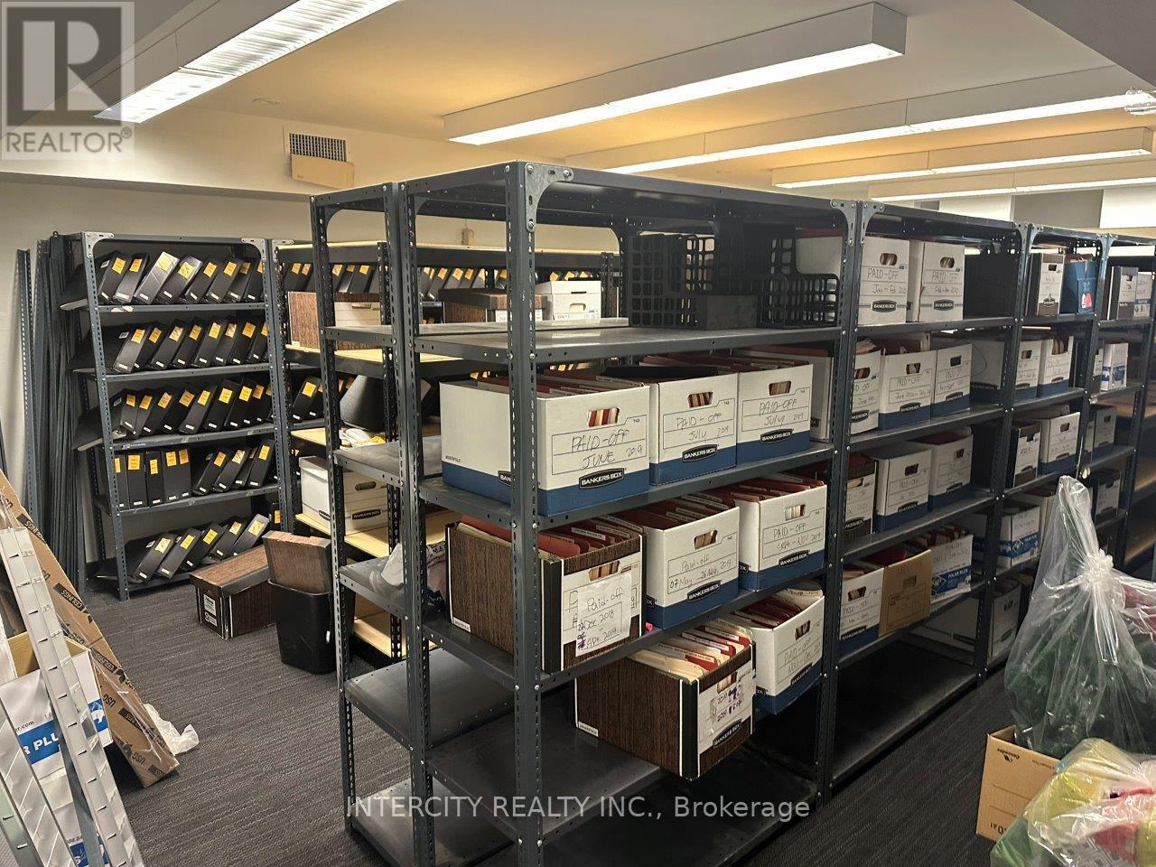 2/f - 627 Bloor Street W, Toronto (Palmerston-Little Italy), Ontario  M6G 1K8 - Photo 19 - C12757940