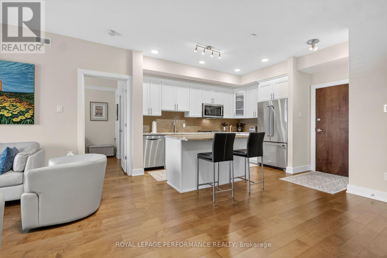 408 - 615 Longfields Drive, Ottawa, Ontario  K2J 6J3 - Photo 11 - X12751034