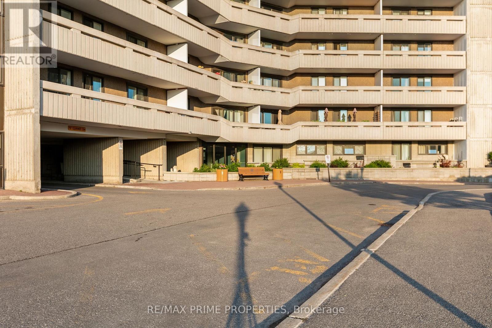 1603 - 1081 Ambleside Drive, Ottawa, Ontario  K2B 8C8 - Photo 29 - X12755302