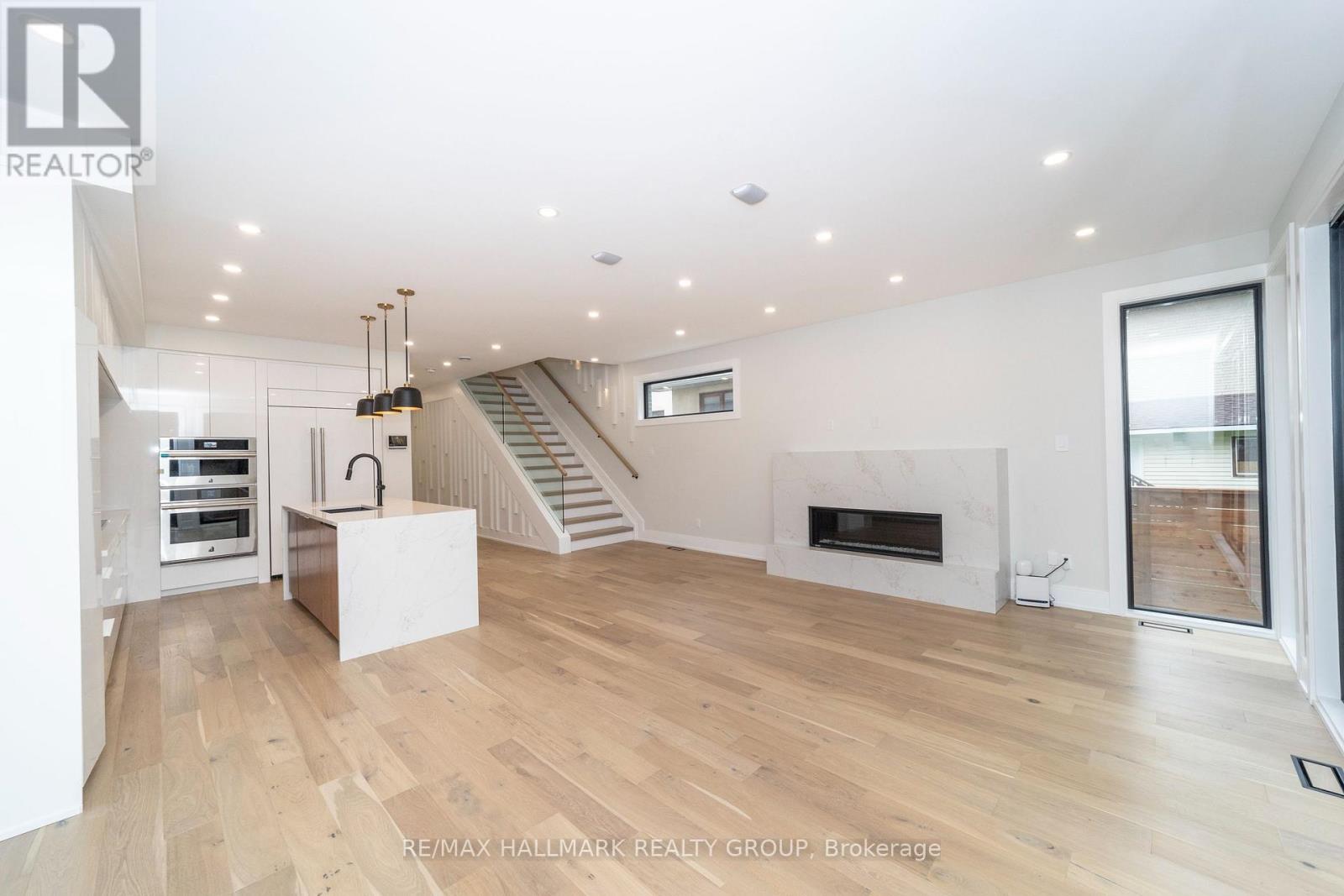 A - 185 Carleton Avenue, Ottawa, Ontario  K1Y 0J5 - Photo 13 - X12756668