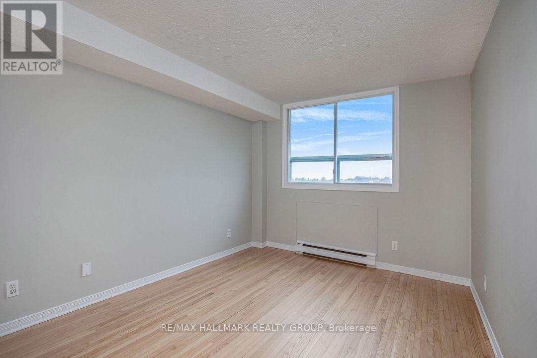 511 - 1440 Heron Road, Ottawa, Ontario  K1V 0X2 - Photo 15 - X12756814