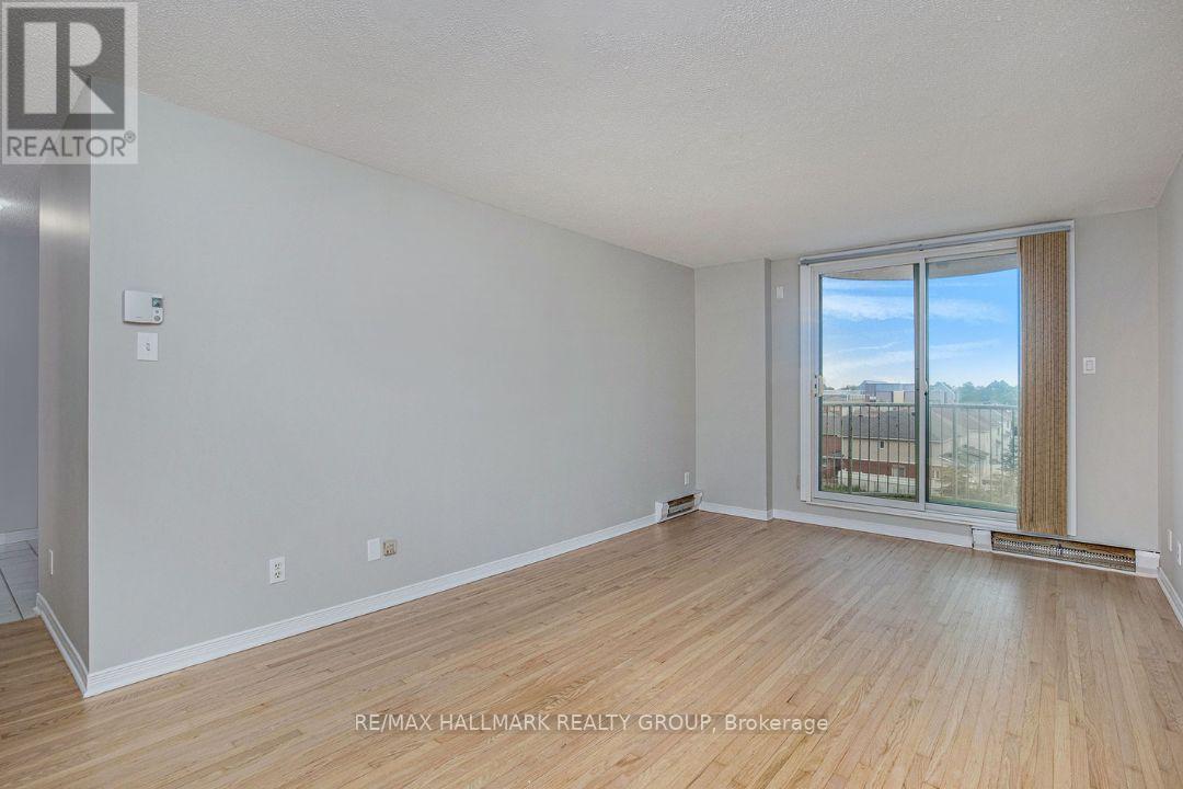 511 - 1440 Heron Road, Ottawa, Ontario  K1V 0X2 - Photo 9 - X12756814