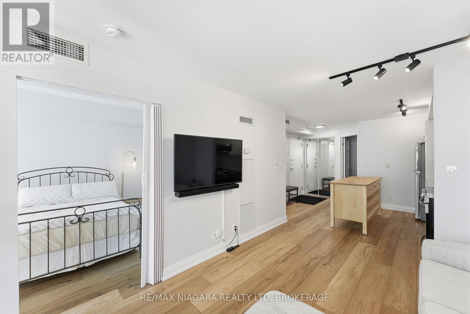 1601 - 600 Fleet Street, Toronto (Niagara), Ontario  M5V 1B7 - Photo 13 - C12756654