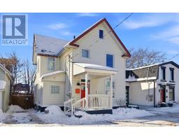 266 BRADLEY AVENUE, Ottawa, Ontario