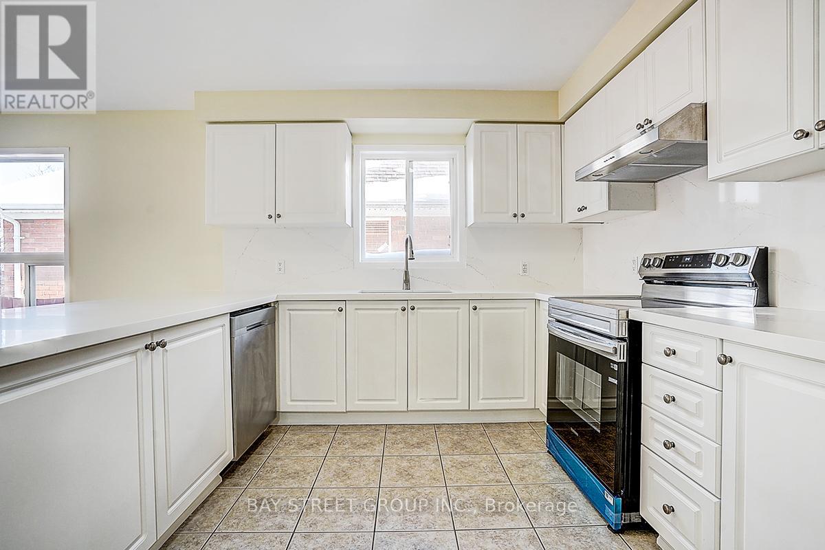 1021 Trail Valley Drive, Oshawa, Ontario  L1K 2W3 - Photo 16 - E12757942