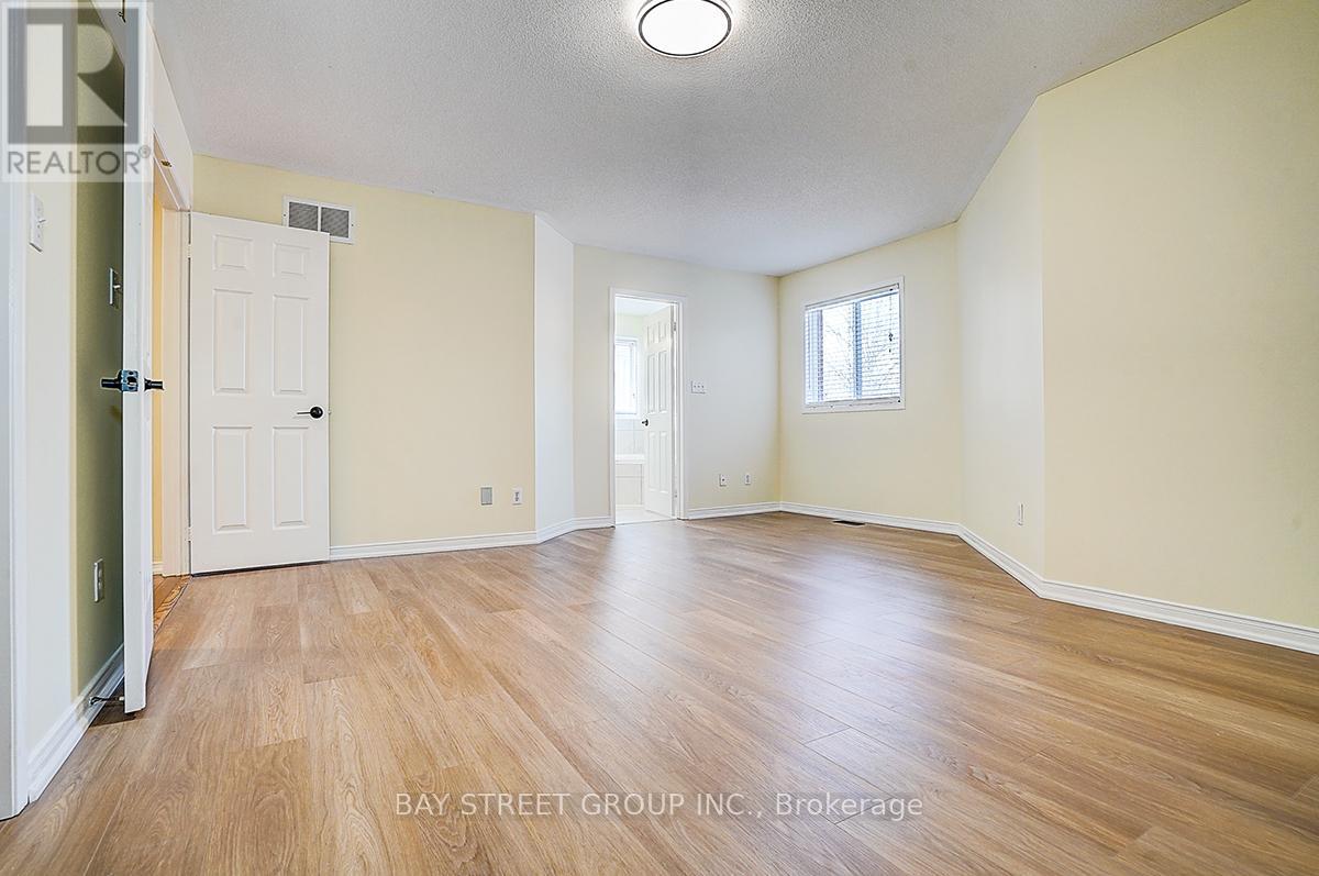 1021 Trail Valley Drive, Oshawa, Ontario  L1K 2W3 - Photo 20 - E12757942