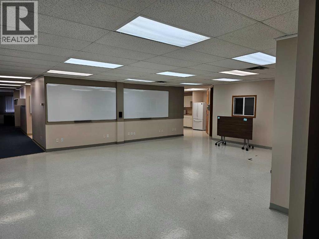 10070 117 Avenue, Grande Prairie, Alberta  T8V 4K5 - Photo 8 - A2220271