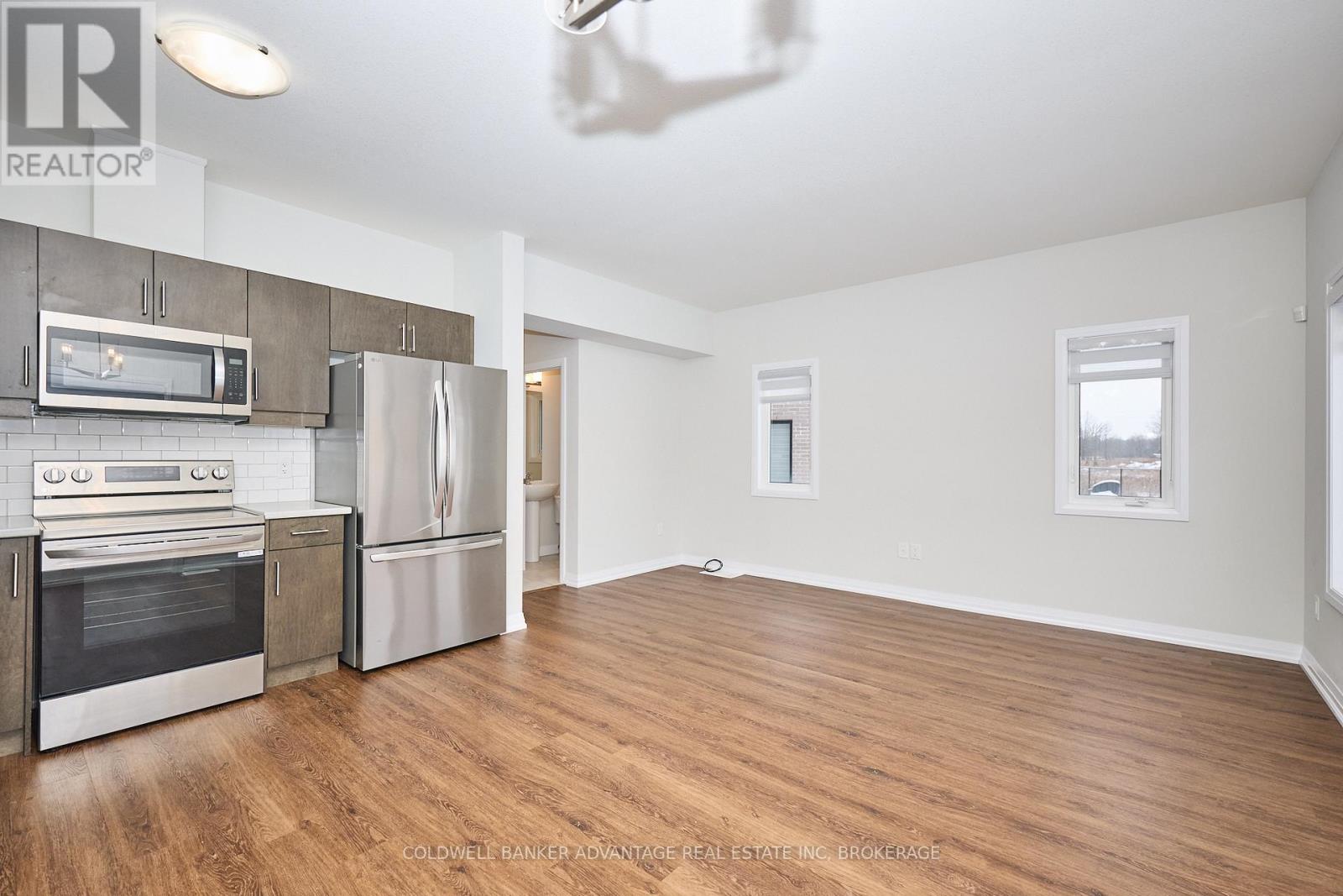 90 West Creek Court, Welland, Ontario  L3C 0K8 - Photo 9 - X12661456