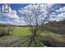 1989 WILLIAM HODGINS LANE, Ottawa, Ontario