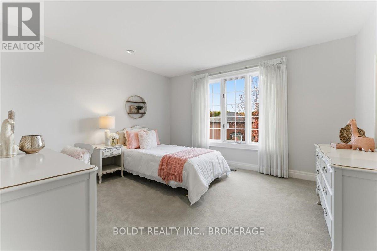 15 Golden Boulevard, St. Catharines, Ontario  L2N 7L8 - Photo 31 - X12757334